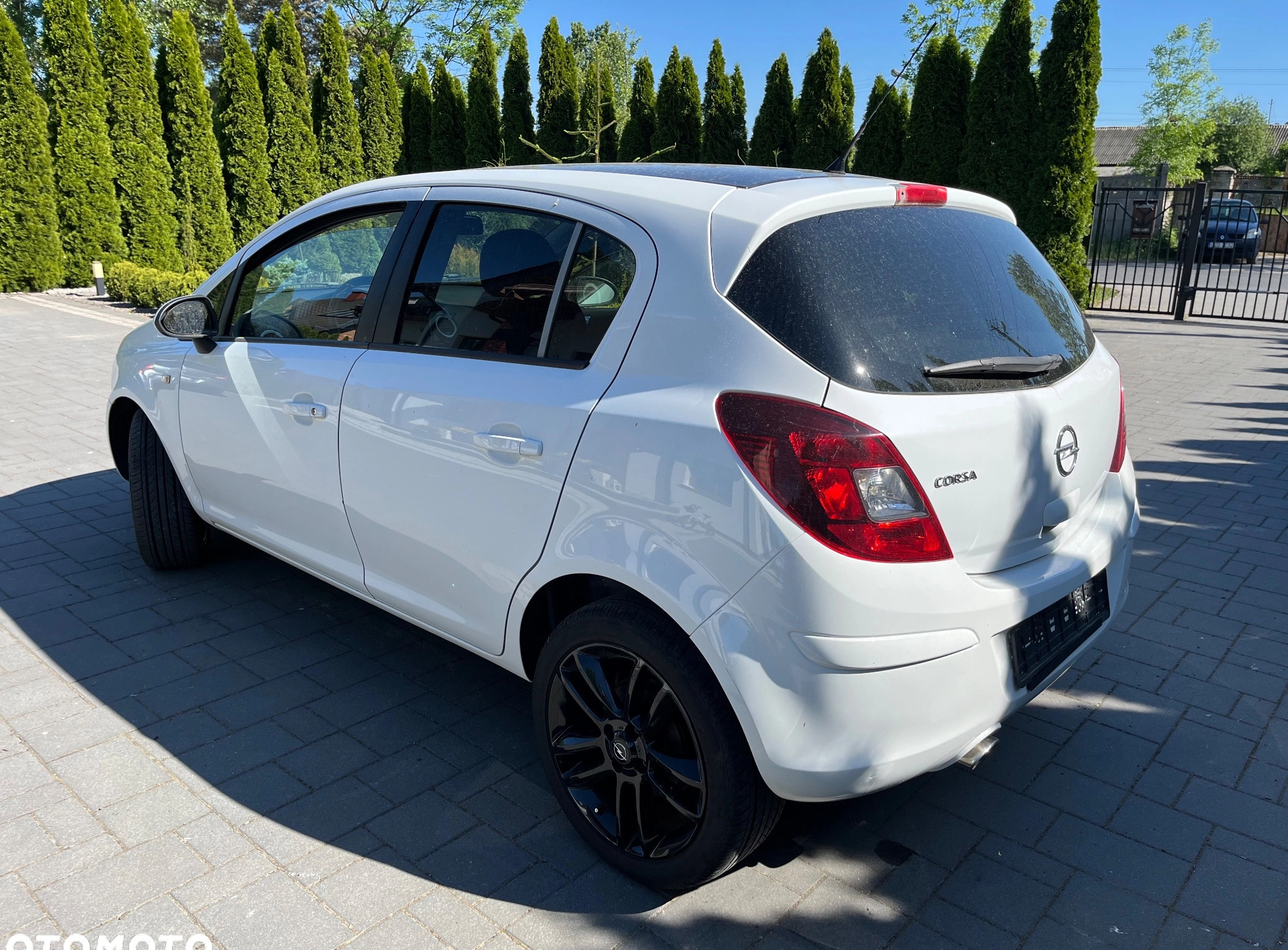 Opel Corsa cena 25600 przebieg: 143000, rok produkcji 2013 z Bogatynia małe 277